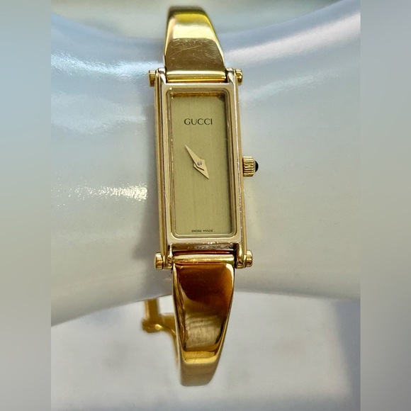 Gucci Gold Rectangular Women's Watch - Picture 1 of 14